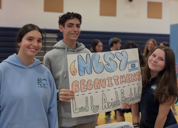A photo of NCSY club leaders representing their club! - Credit: @scheckhillel on Instagram